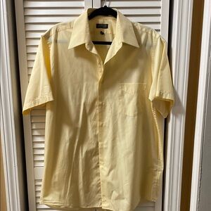 Arrow Men's Soft Yellow Casual Shirt